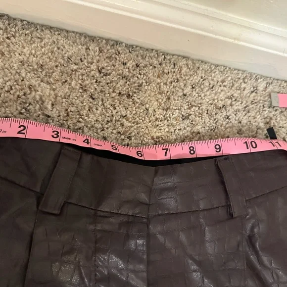 Vegan burgundy croc-leather pants from Beaufille size 0 in pristine condition - Picture 3 of 5